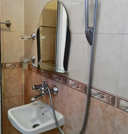 Ina Appartement *