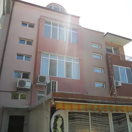 Ina Pomorie